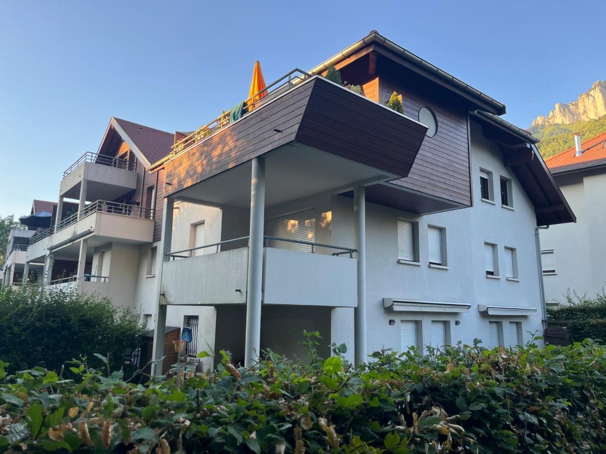 Entre Lac D'Annecy Et Montagnes, Golf Et Parapente A Pieds Талуар Екстериор снимка