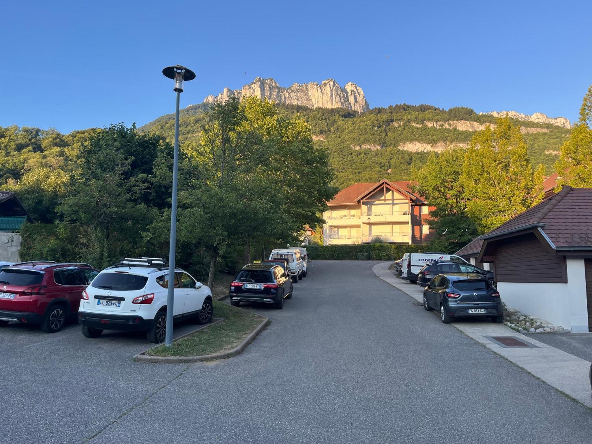 Entre Lac D'Annecy Et Montagnes, Golf Et Parapente A Pieds Талуар Стая снимка
